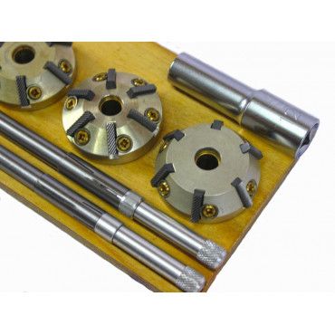 Adjustable valve seat countersinks for repairing tractor engines, combine harvesters, special equipment and trucks.